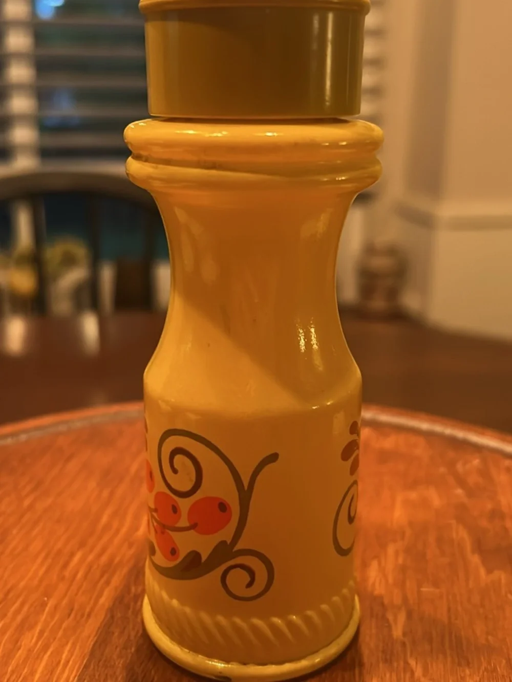 Pennsylvania Dutch Ceramic cologne with Fruit Motif